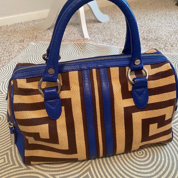 EUC Bodhi Bag with Cover - Picture 11 of 12